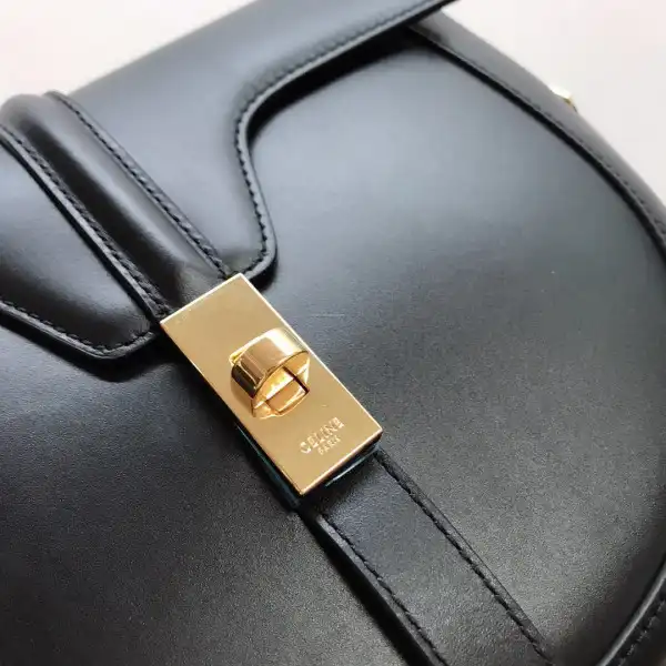 Hyper Peter CELIN* BESACE 16 BAG IN SATINATED CALFSKIN 0123