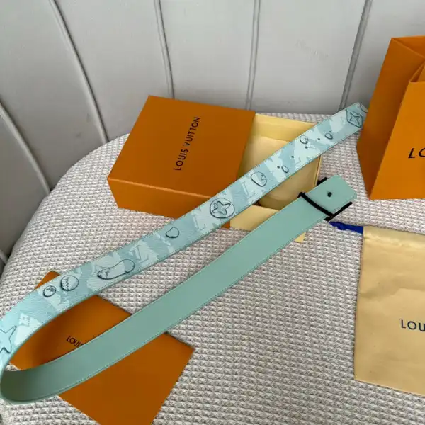 Hyper Peter LOUIS VUITTON BELT 0124