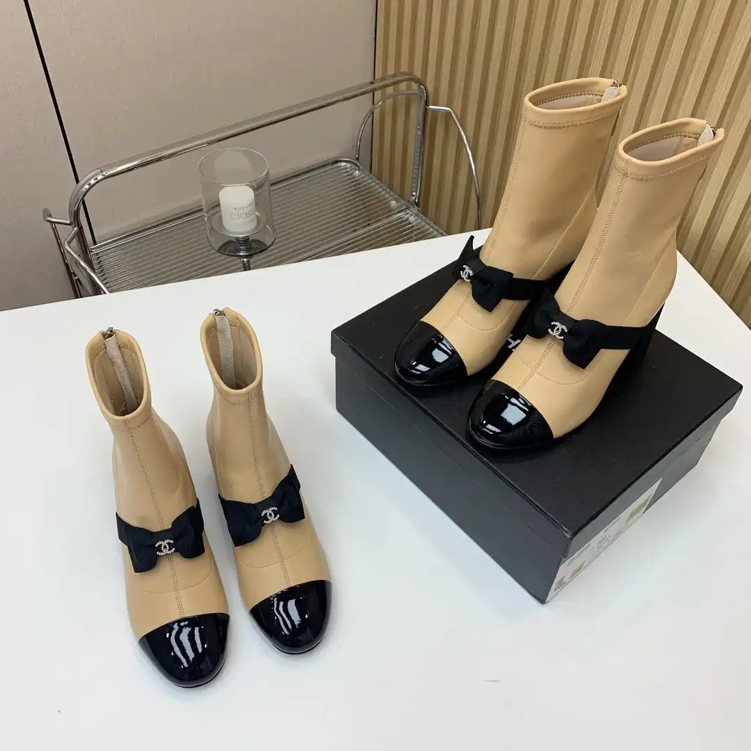 Hyper Peter CHANEL BOOTS 0129