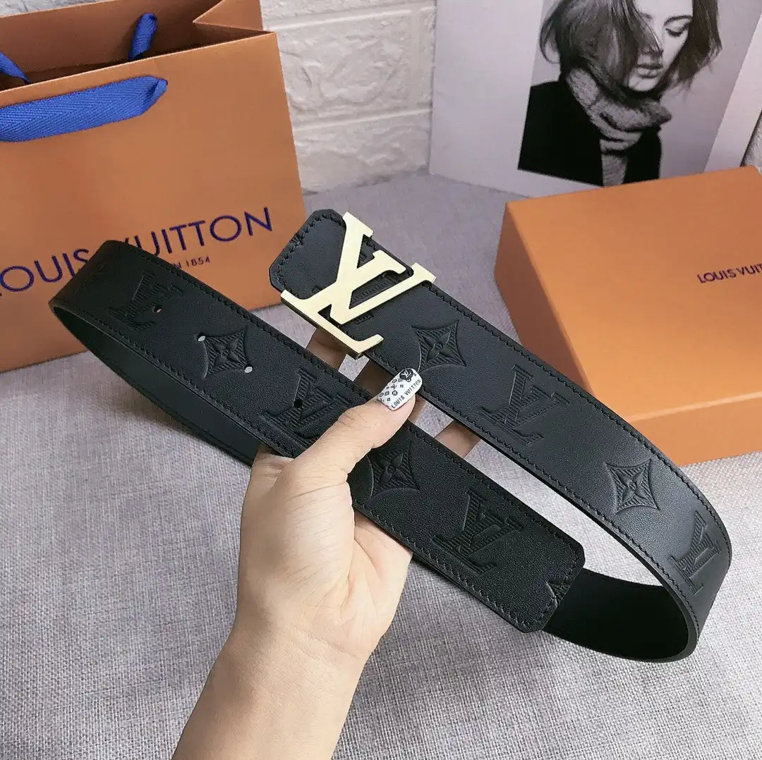 Hyper Peter LOUIS VUITTON BELT 0124