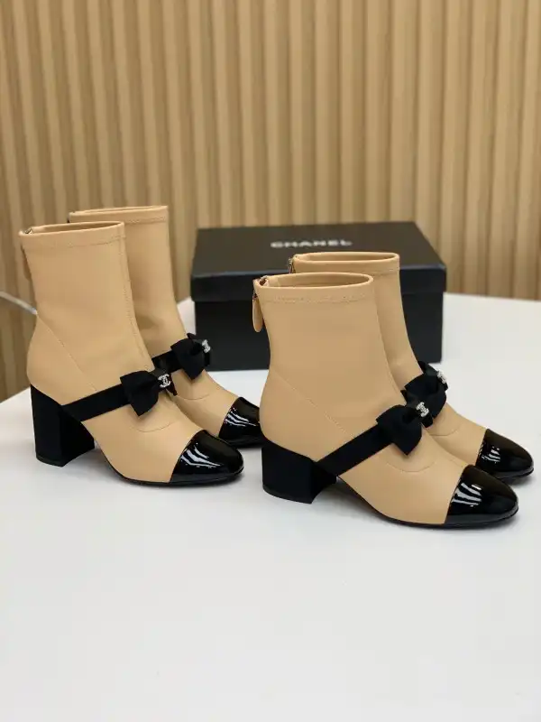 Hyper Peter CHANEL BOOTS 0129