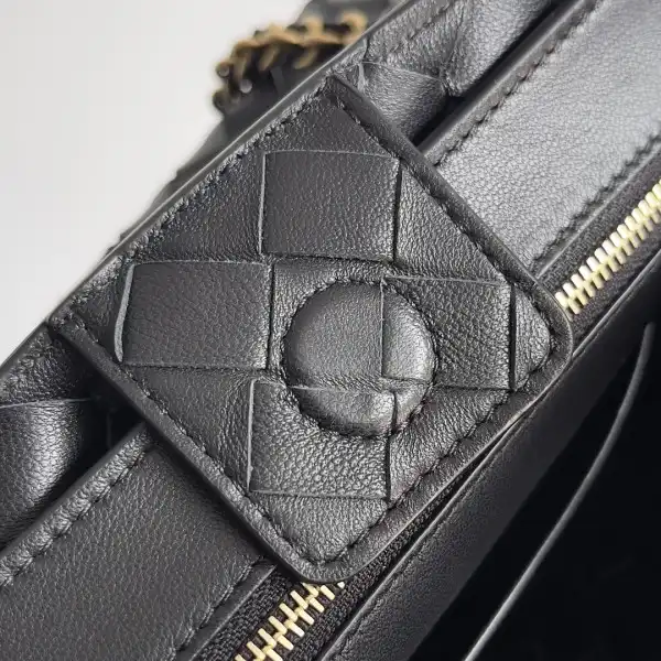 Hyper Peter Bottega Veneta Small Andiamo Chain-25*22*10.5cm 0122