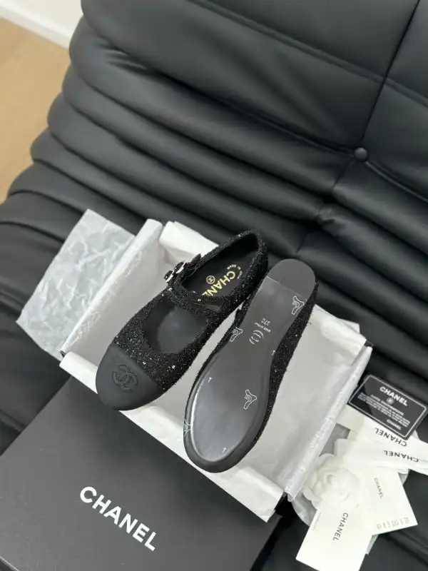 Hyper Peter CHANEL mary janes 0129