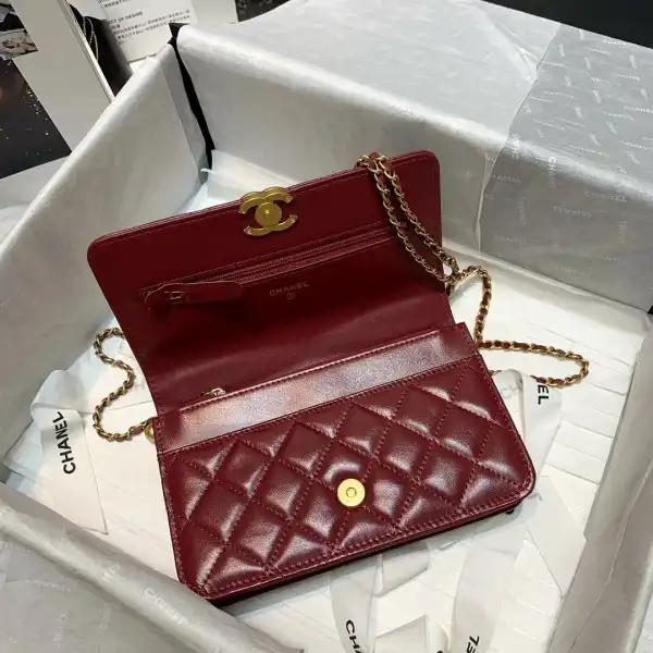 Hyperpeter CHANEL WALLET 0130