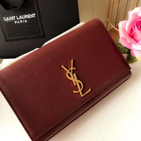 Hyperpeter YSL KATE MEDIUM 0128