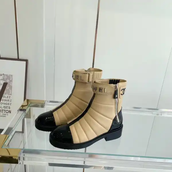 Hyper Peter CHANEL BOOTS 0129