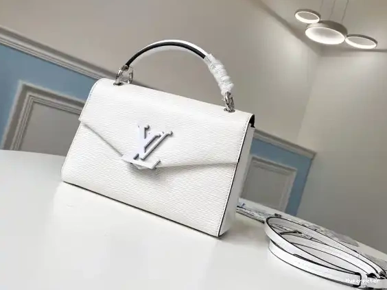 Hyper Peter LOUIS GRENELLE VUITTON POCHETTE 0210