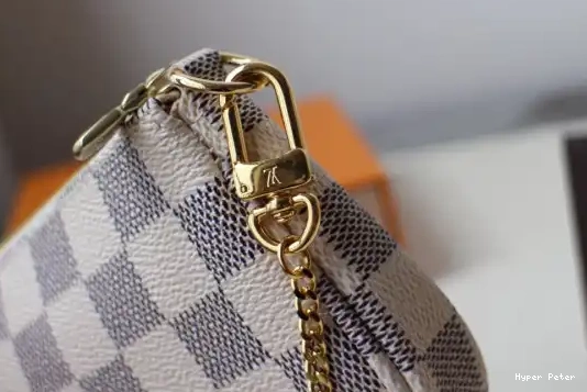 Hyper Peter LOUIS MINI VUITTON ACCESSOIRES POCHETTE 0224