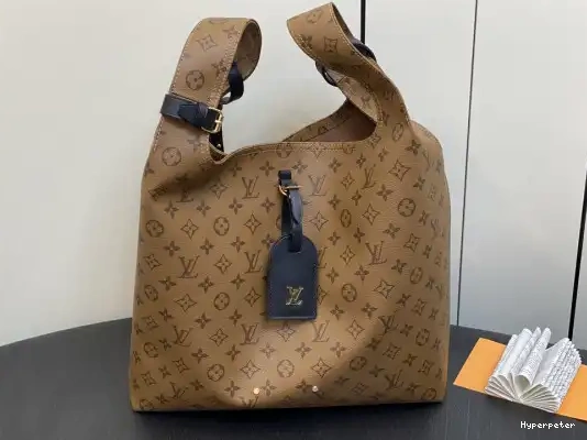 Hyper Peter GM LOUIS VUITTON Atlantis 0221