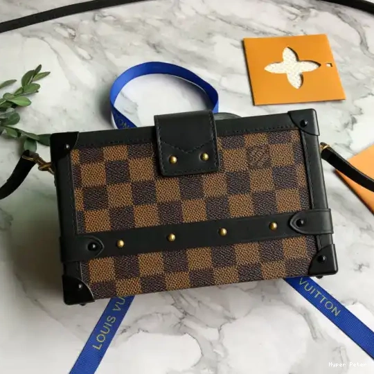 Hyper Peter MALLE PETITE LOUIS VUITTON 0212