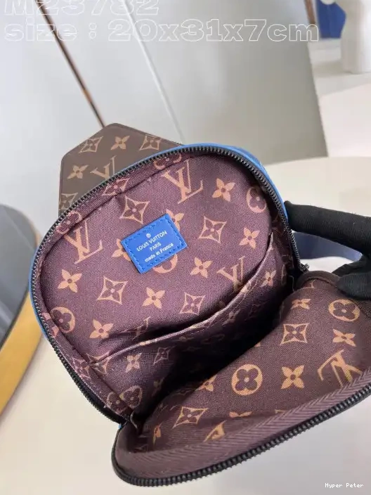 Hyperpeter VUITTON Slingbag LOUIS NM Avenue 0221