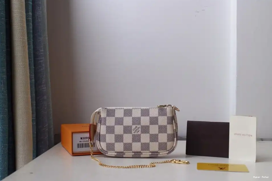 Hyper Peter LOUIS MINI VUITTON ACCESSOIRES POCHETTE 0224