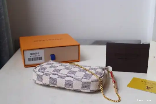 Hyper Peter LOUIS MINI VUITTON ACCESSOIRES POCHETTE 0224