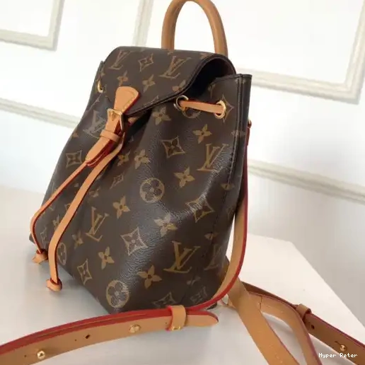 Hyper Peter BB VUITTON LOUIS MONTSOURIS 0210