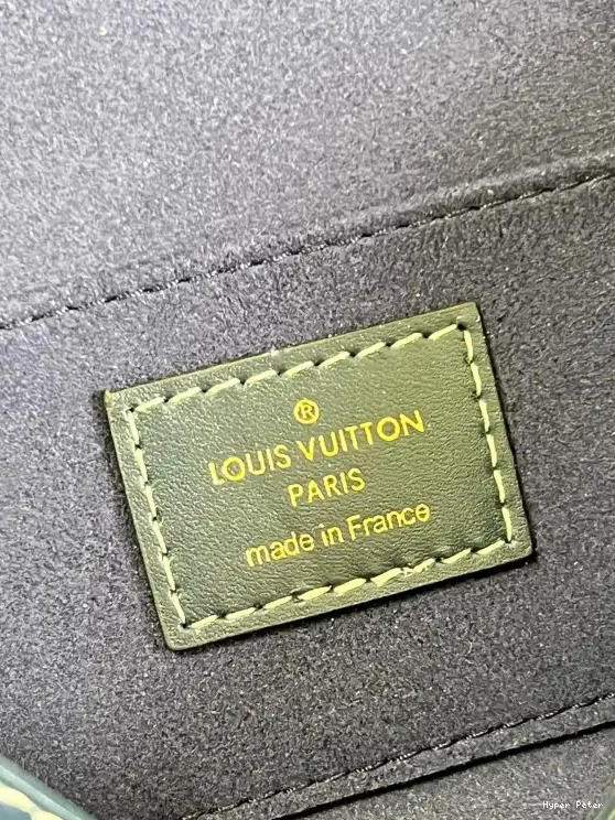 Hyperpeter VUITTON MINI LOUIS DAUPHINE 0214