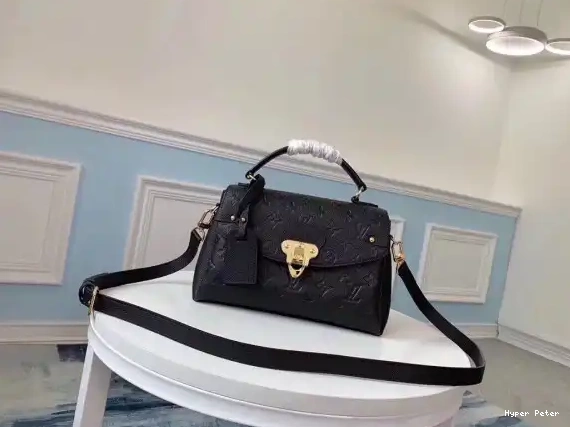 Hyper Peter VUITTON GEORGES LOUIS BB 0224