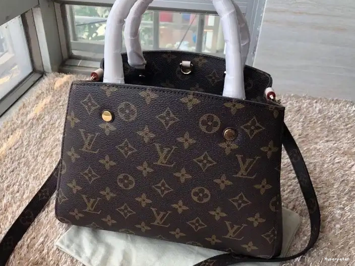 Hyperpeter BB Louis Vuitton MONTAIGNE 0209