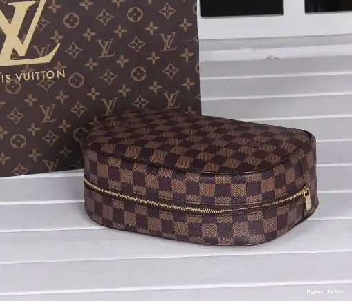 Hyperpeter TOILETRY LOUIS VUITTON BAG 0220