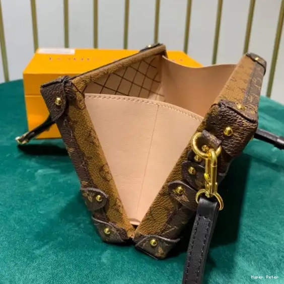 Hyper Peter MALLE VUITTON PETITE LOUIS 0223