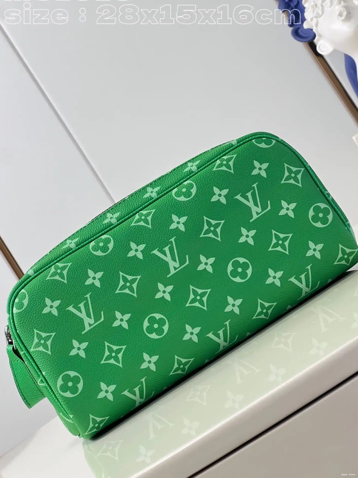 Hyperpeter LOUIS VUITTON -28*15*16.5CM DOPP KIT 0221