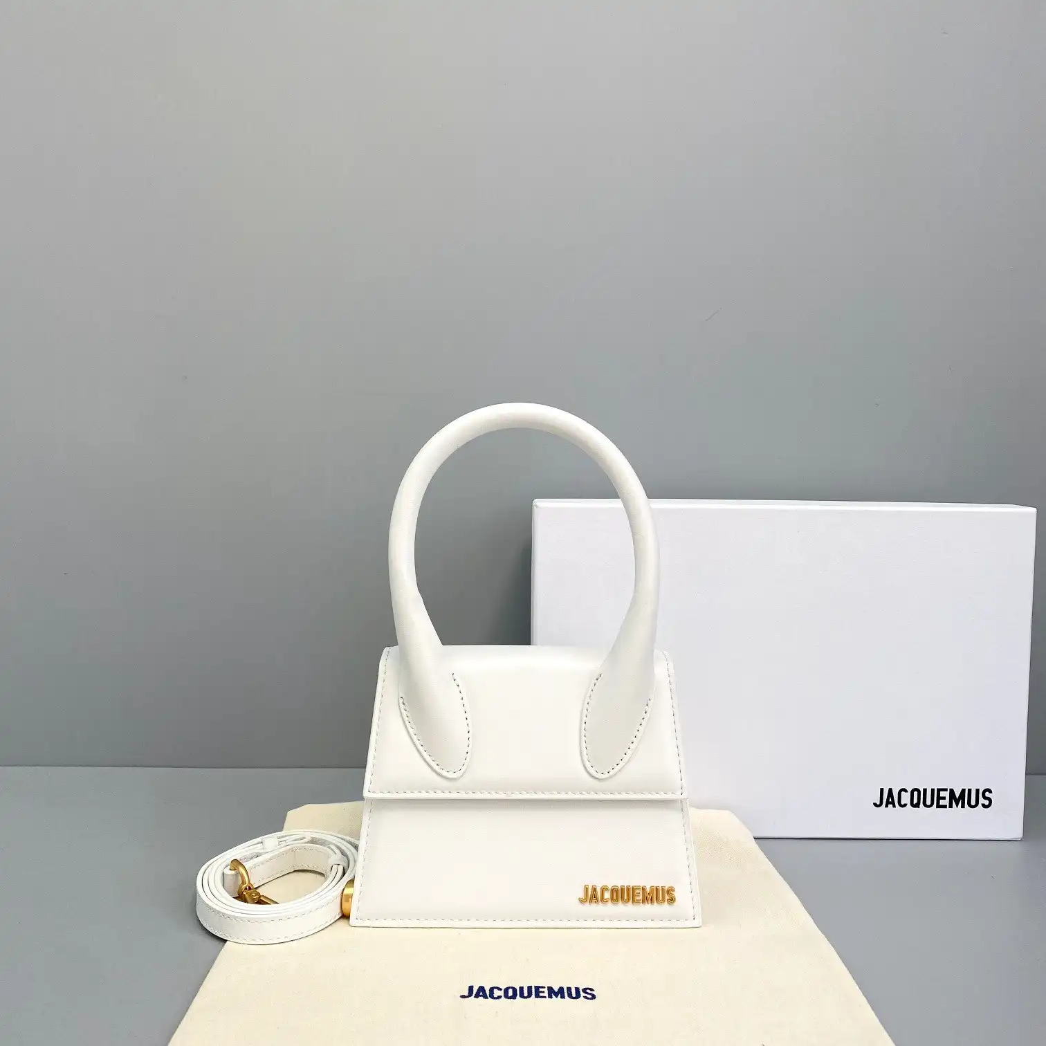 JACQUEMUS Le Chiquito Noeud 0203