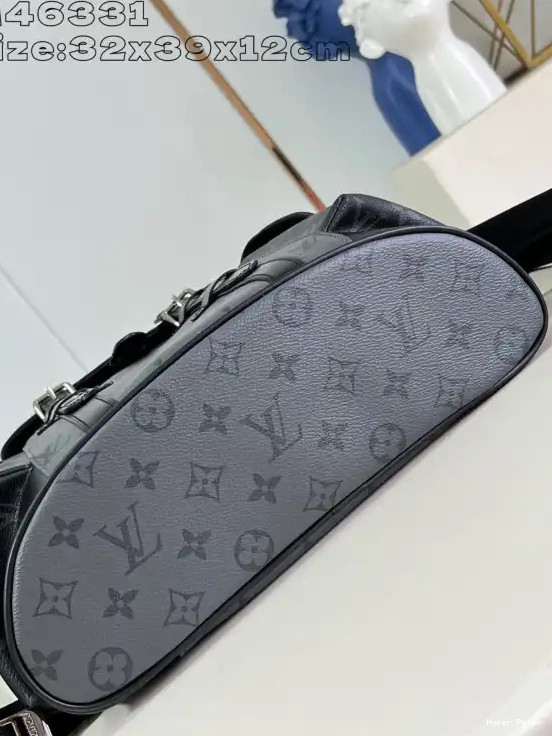 Hyperpeter CHRISTOPHER PM VUITTON LOUIS 0222