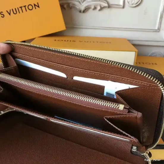 Hyperpeter LOUIS VUITTON ZIPPY ORGANIZER 0218