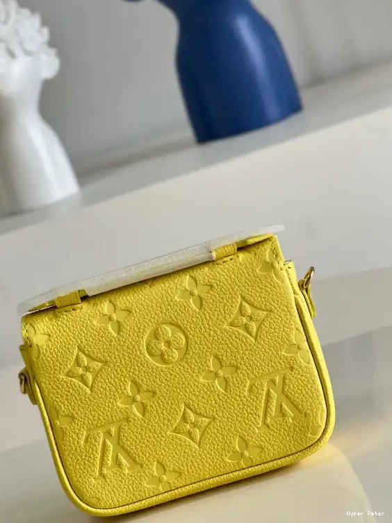 Hyper Peter Louis MICRO Vuitton METIS 0223