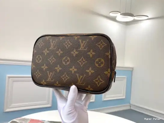 Hyperpeter PM LOUIS TOILETRY VUITTON POUCH 0211