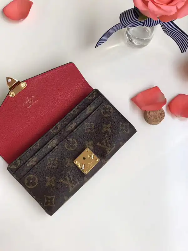 Hyperpeter Louis Vuitton Pallas wallet 0202