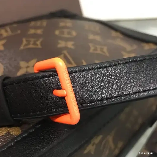 Hyper Peter LOUIS BOX VUITTON 0219