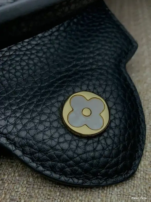 Hyperpeter VUITTON MINI LOUIS CAPUCINES 0210