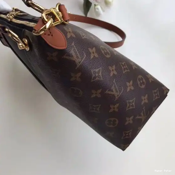 Hyper Peter Louis MM TOTE V Vuitton 0221