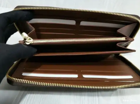 Hyperpeter LOUIS VUITTON ZIPPY ORGANIZER 0218