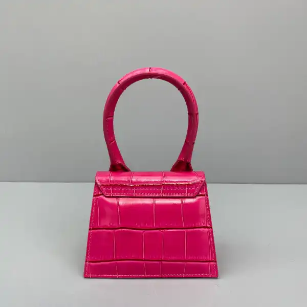 Hyperpeter JACQUEMUS Le Chiquito Mini Bag 0203