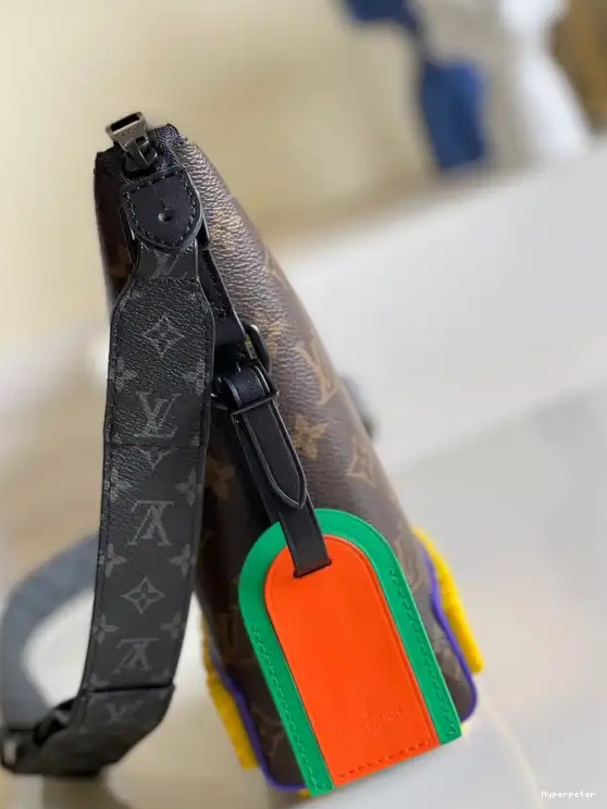 Hyperpeter MESSENGER LOUIS CRUISER VUITTON 0221