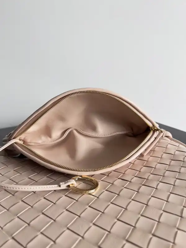 Hyper Peter BOTTEGA VENETA medium Gemelli-36*10*25cm 0205