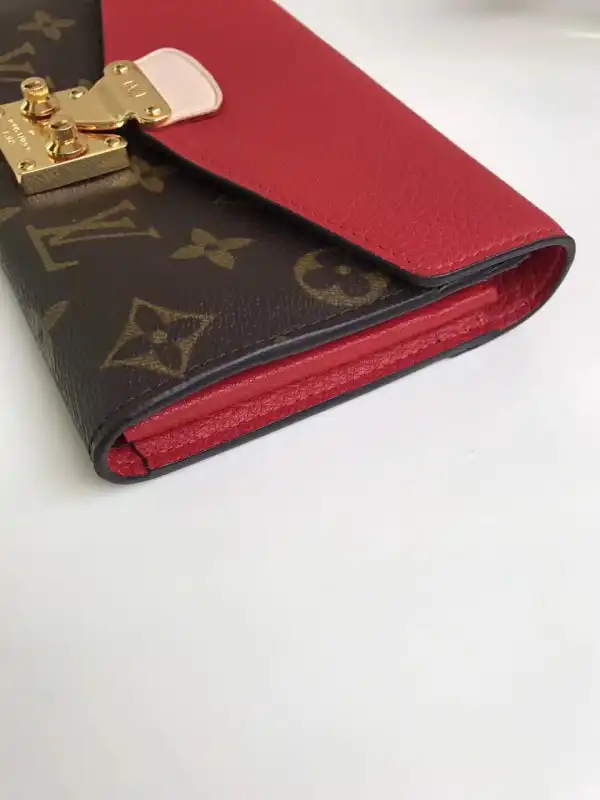 Hyperpeter Louis Vuitton Pallas wallet 0202