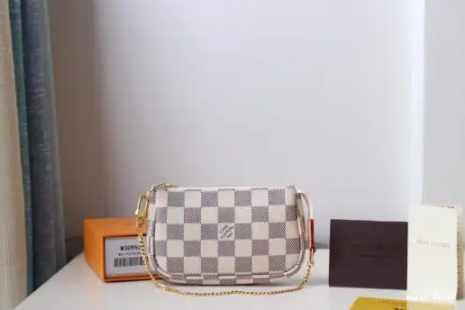 Hyper Peter LOUIS MINI VUITTON ACCESSOIRES POCHETTE 0224